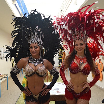 Tanečnice Vibrasil samba show