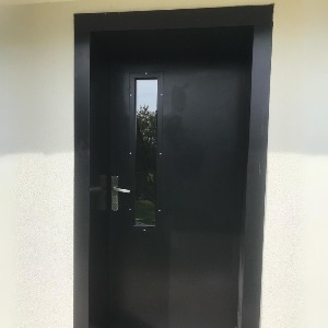 Zárubně a dveře Knířov